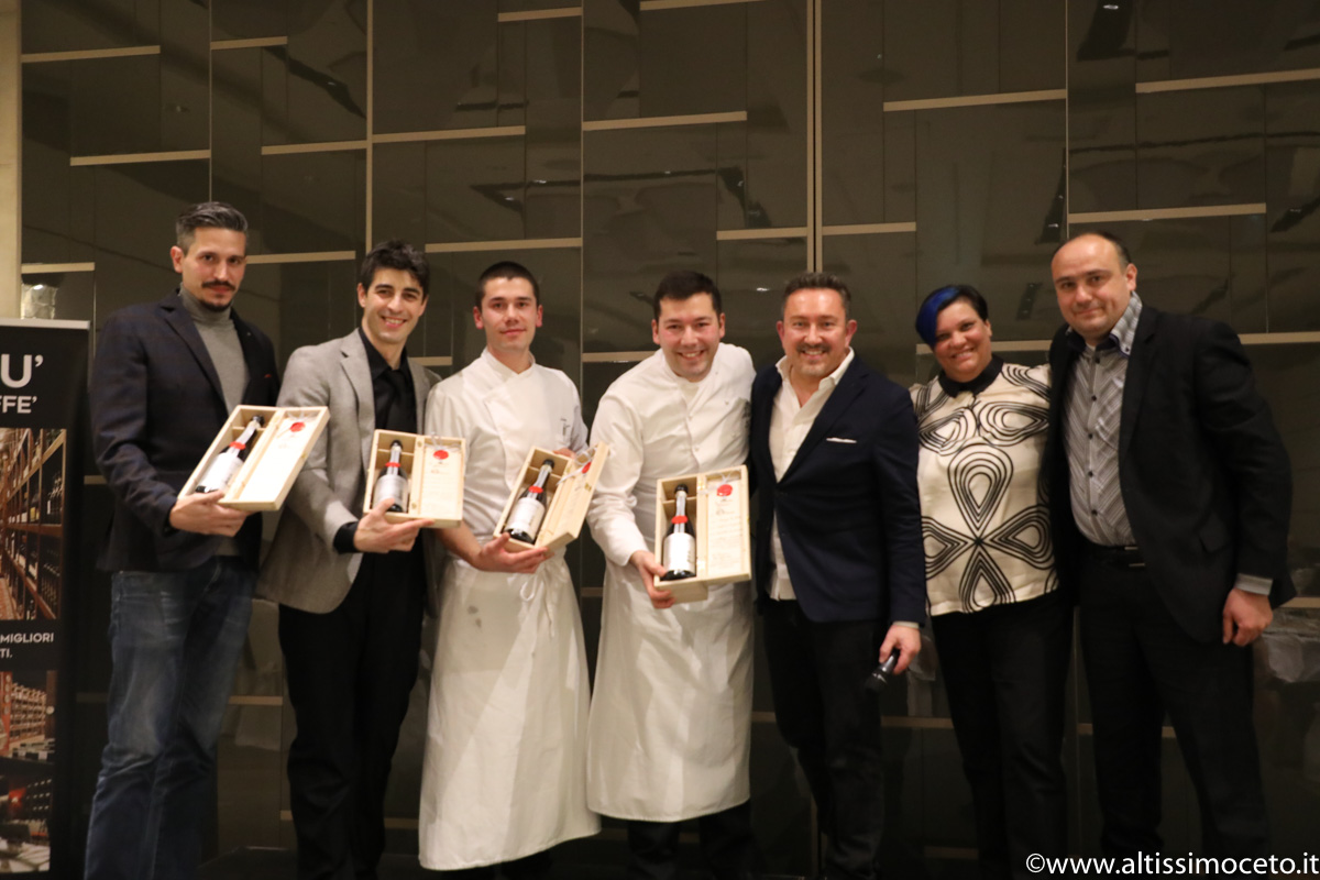 Cartoline dalla Cena di Gala di Io Bevo Così 2018 @Excelsior Hotel Gallia - Milano